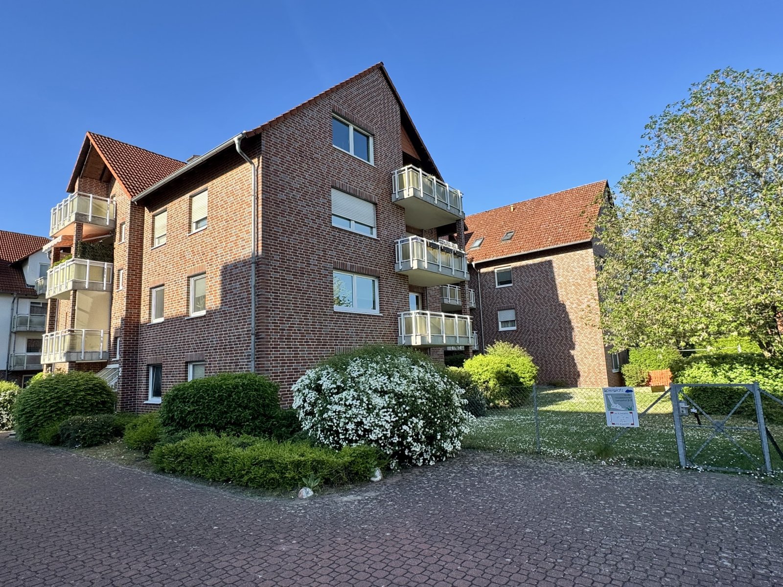 moderne 2 Zimmer Wohnung mit Loggia