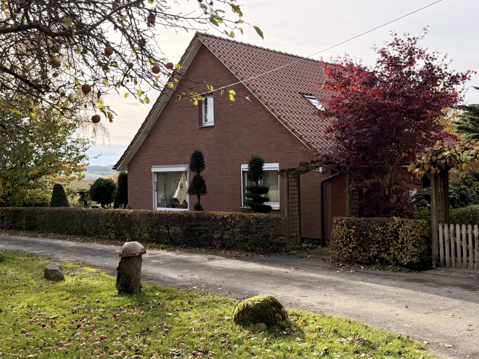 individuelles Wohnhaus mit unverbautem Fernblick