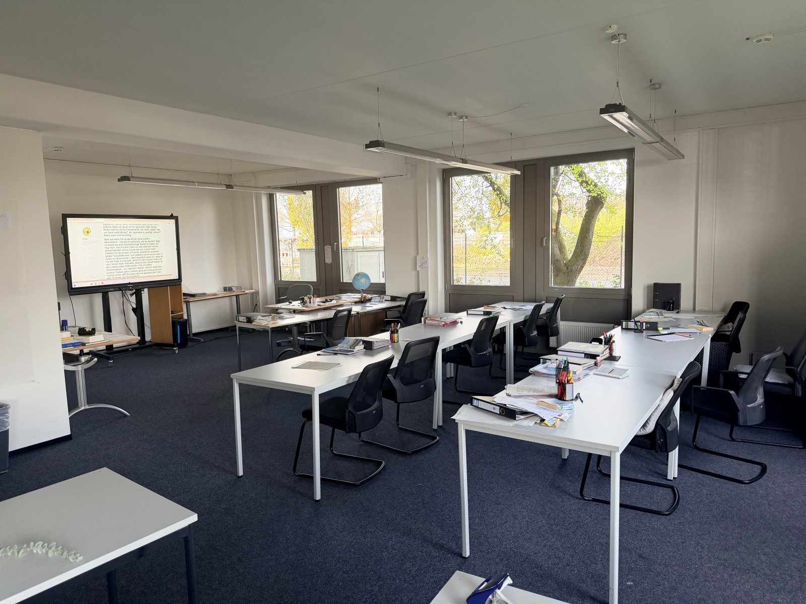 flexible Mietfläche in modernem Bürozentrum