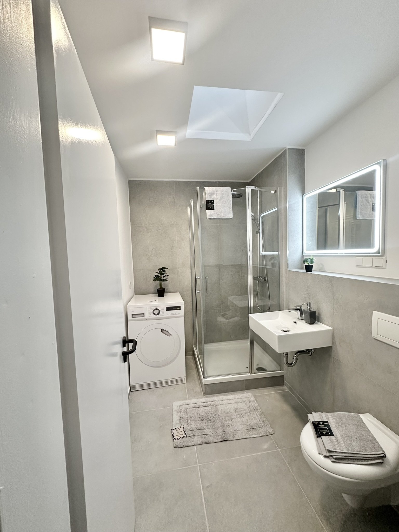 Traumwohnung mit Balkon und TG-Stellplatz