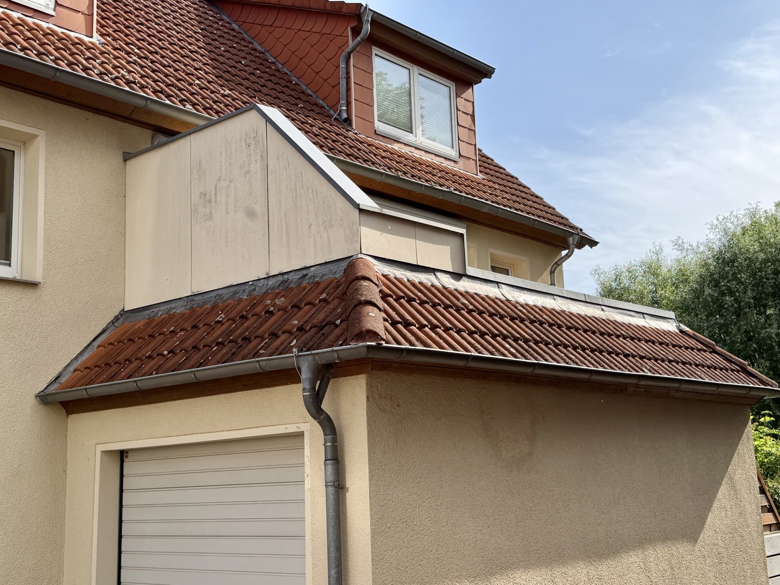 frisch renovierte 3 Zimmer Wohnung mit Balkon