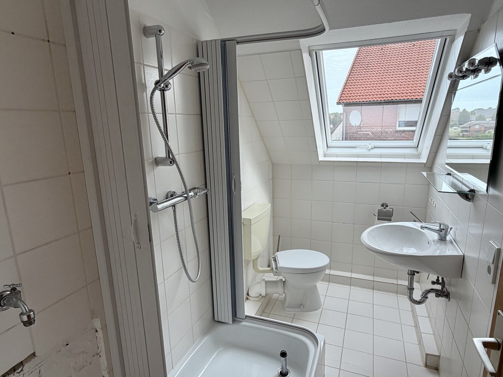 Charmante 2 Zimmer Wohnung 1.OG mit Balkon