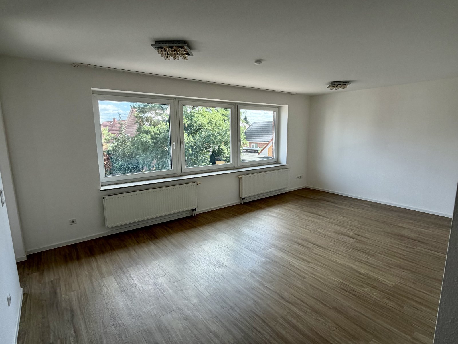 Viel Platz zum Wohlfühlen – 4-Zi.Wohnung mit Balkon