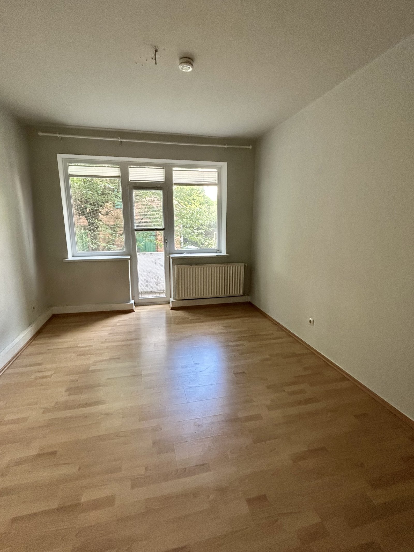 Ruhig wohnen, mitten in Döhren – 3 Zimmer mit Balkon