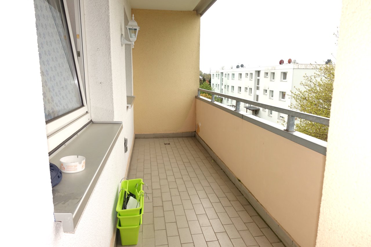 großer Balkon großer Balkon