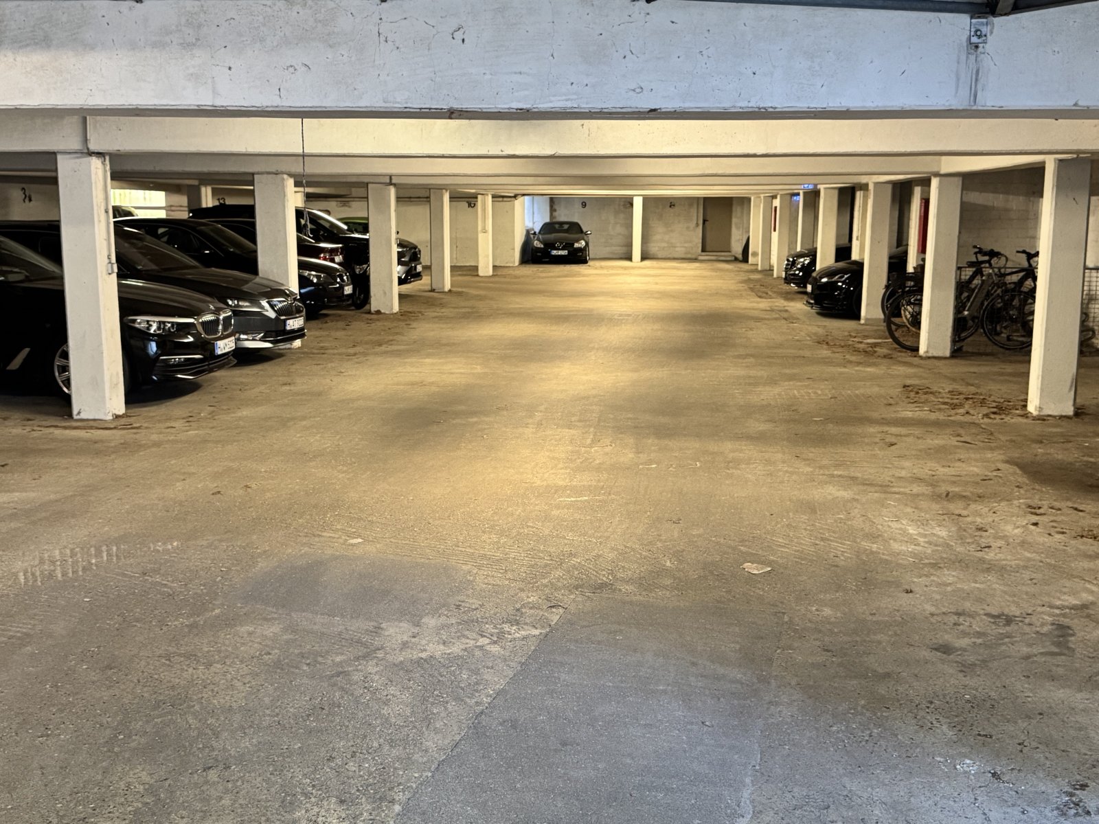 Tiefgarage Tiefgarage