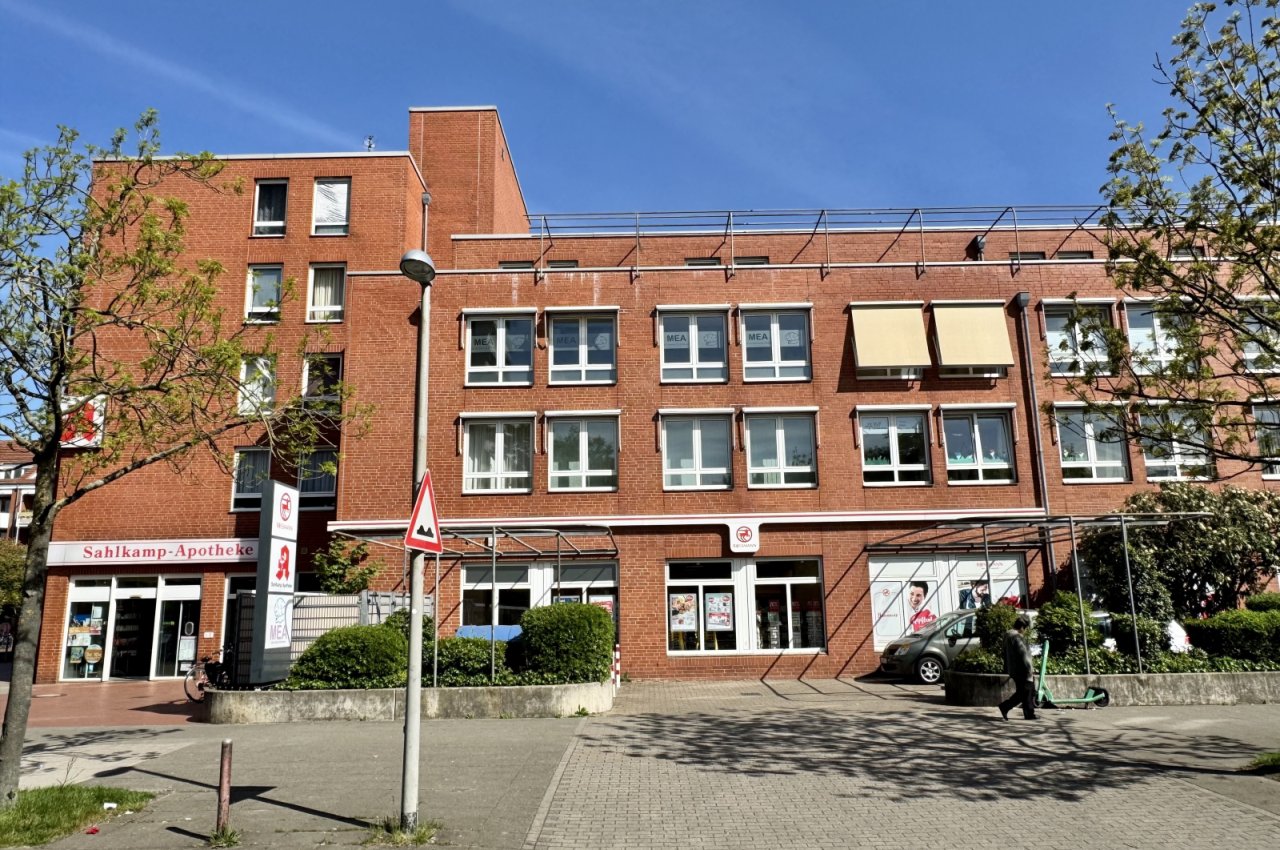 Hausansicht seitlich Hausansicht seitlich