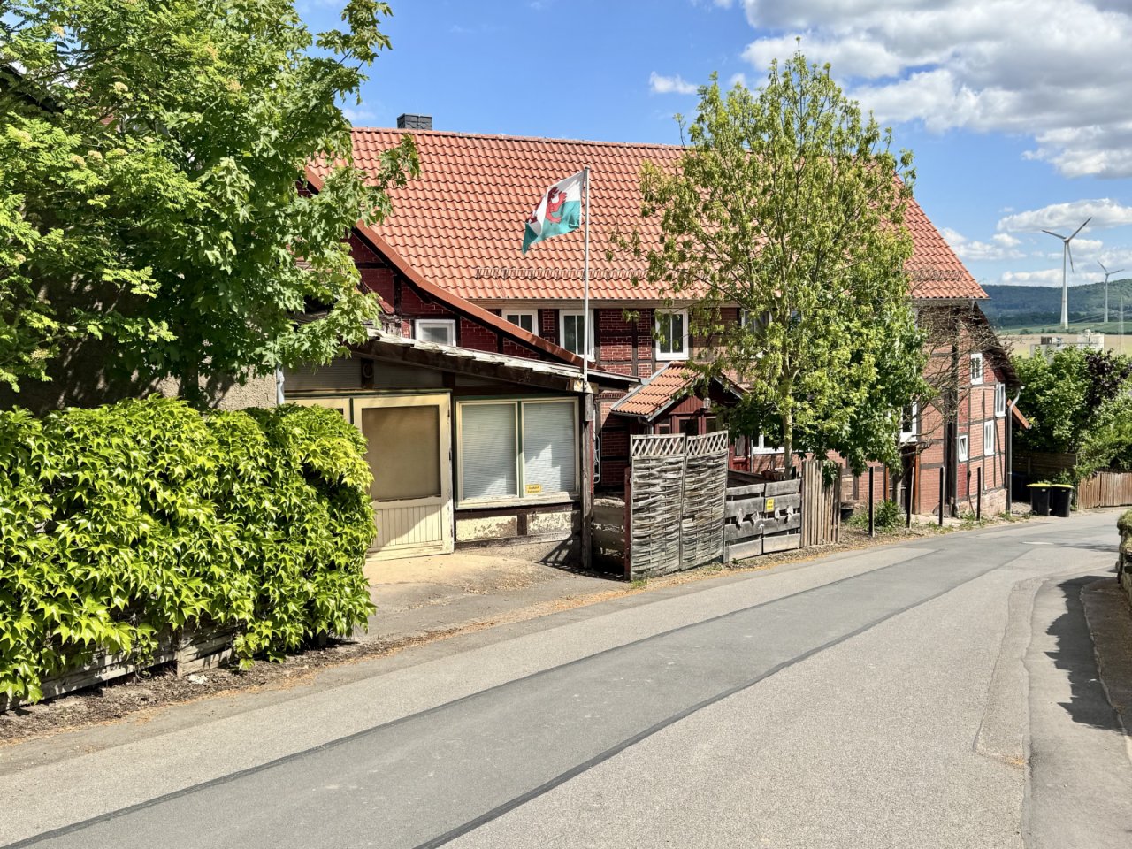 Hausansicht seitlich Hausansicht seitlich