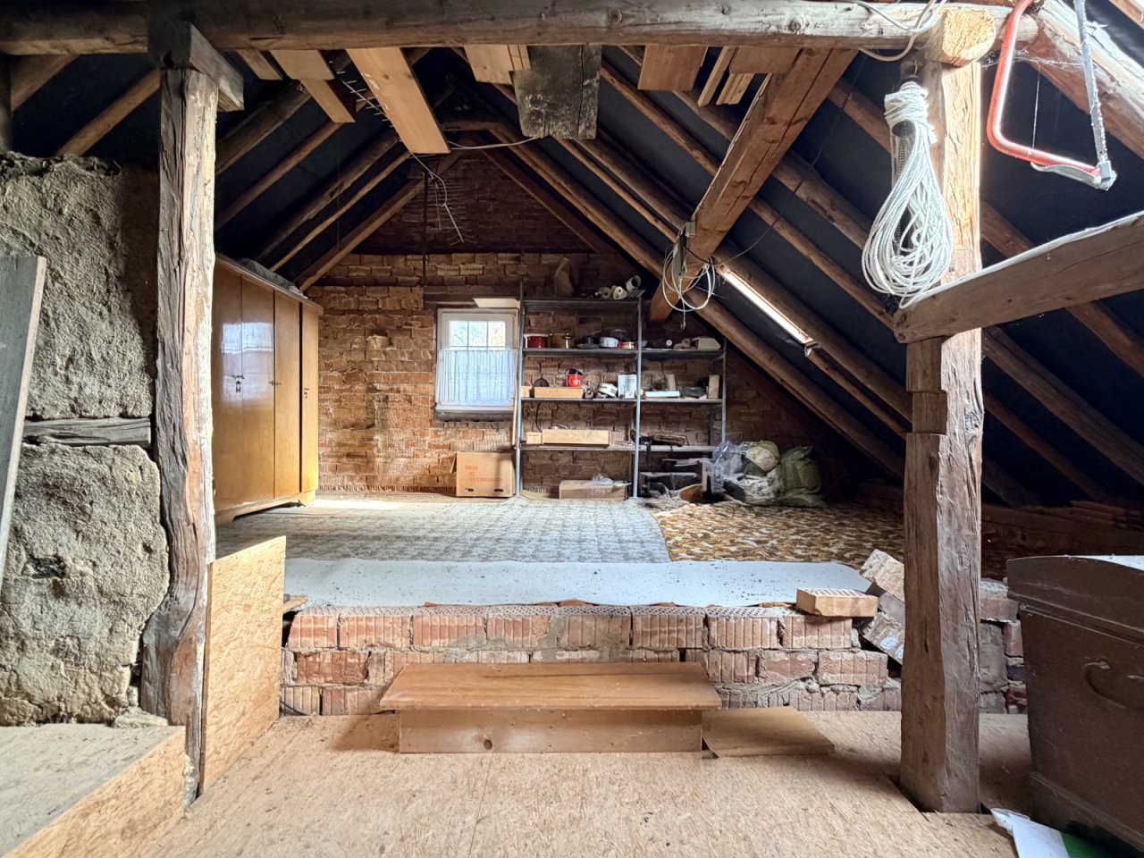 loftartiger Dachboden loftartiger Dachboden