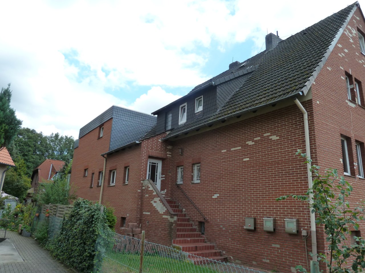 Hausansicht seitlich