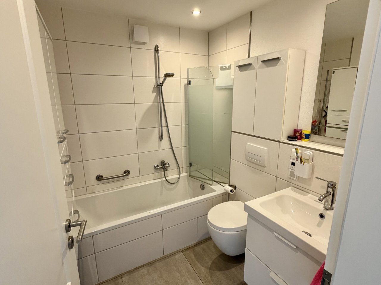 Bad mit Wanne OG