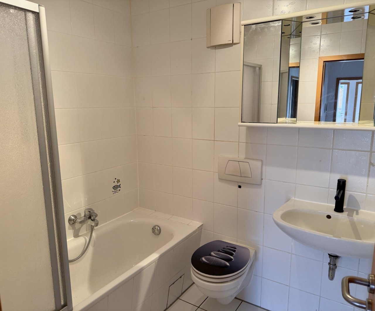 Bad mit Wanne Bad mit Wanne