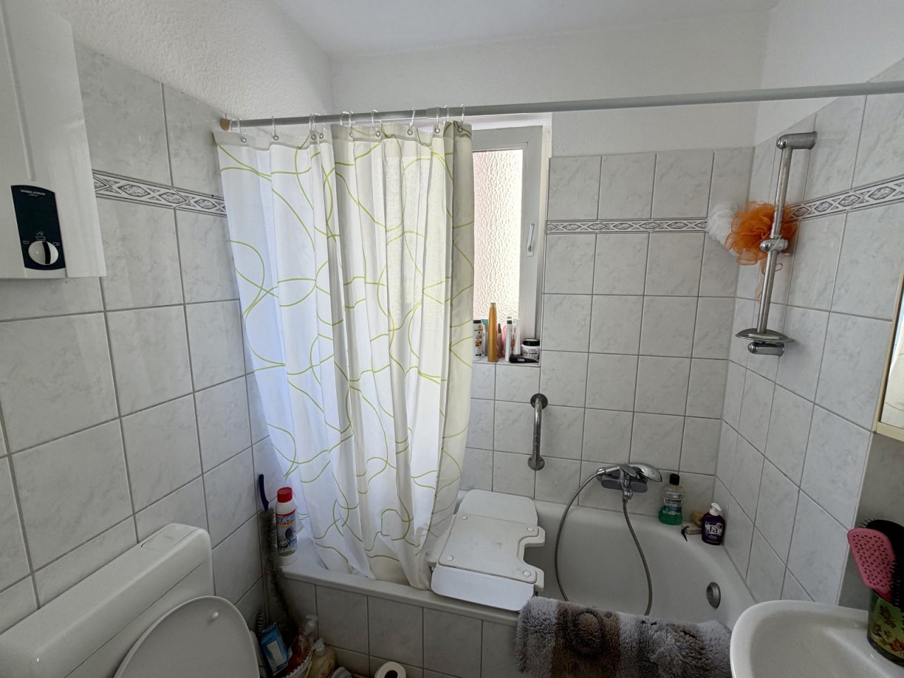Bad mit Wanne Bad mit Wanne