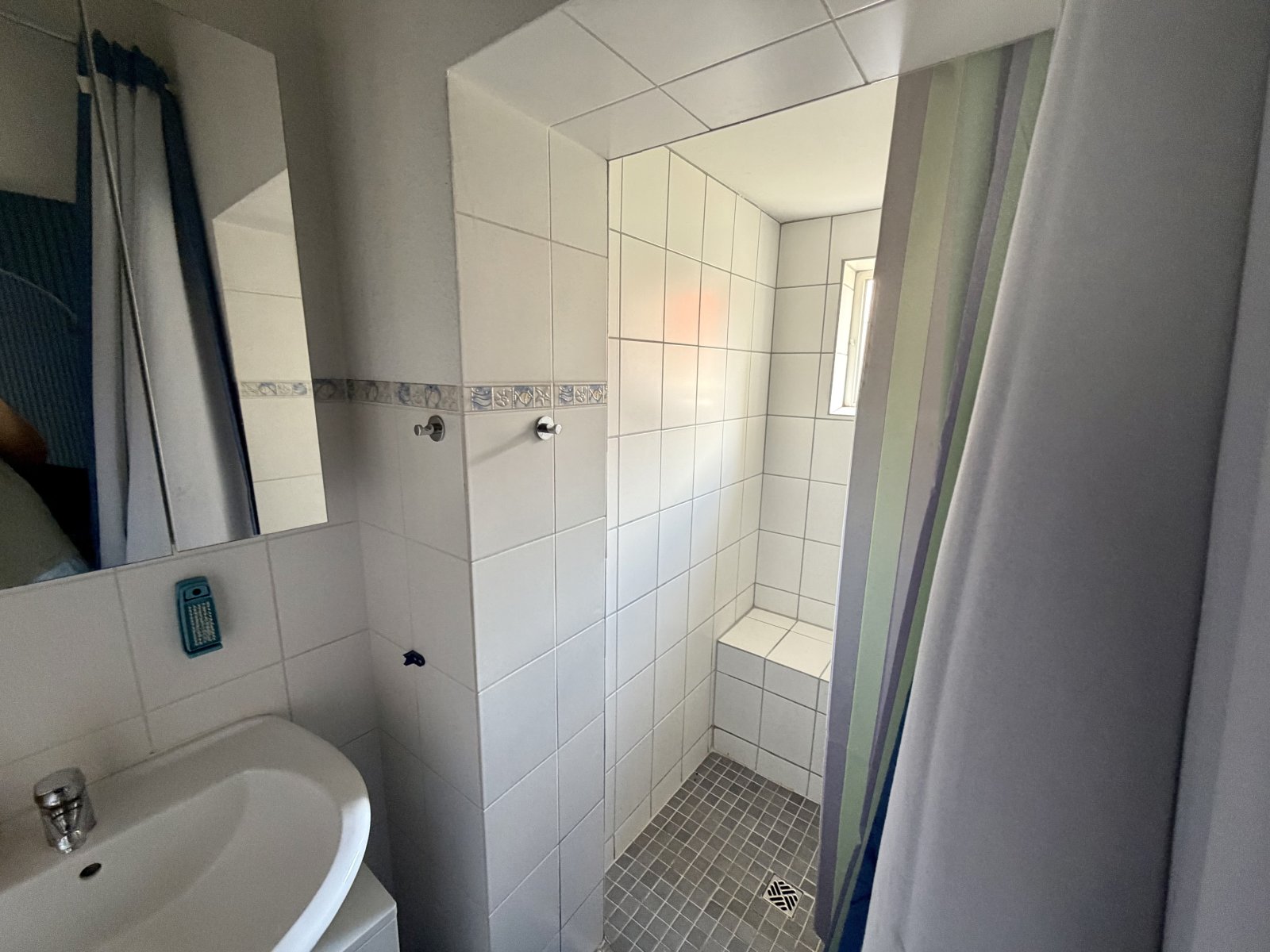Bad mit Dusche