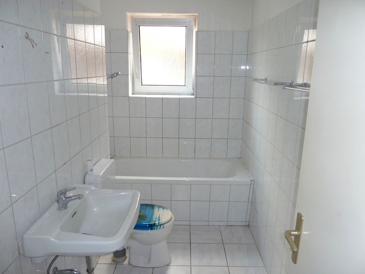 Bad mit Wanne Bad mit Wanne