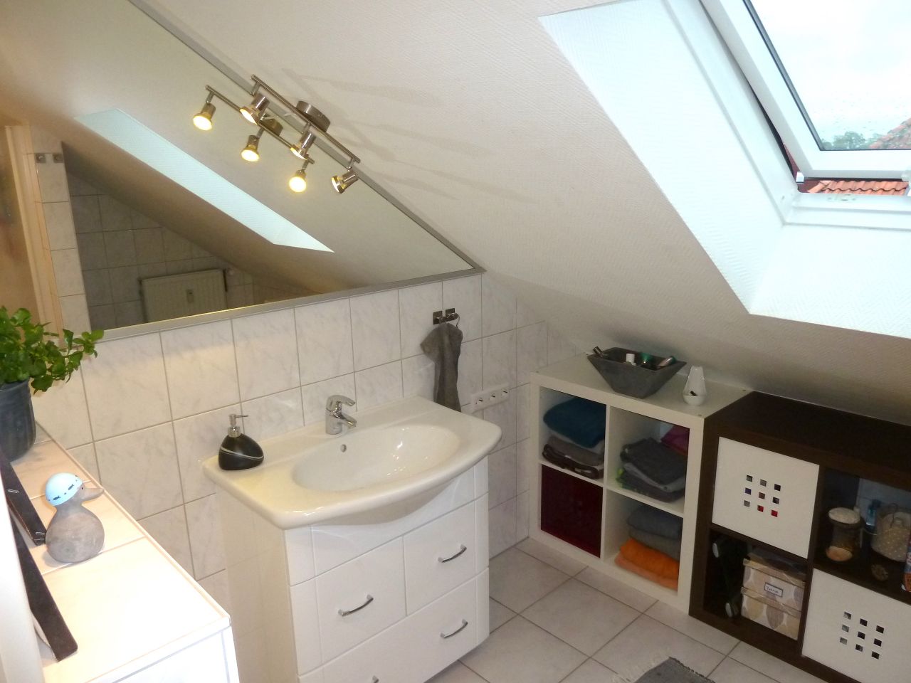 Bad mit Dusche Bad mit Dusche